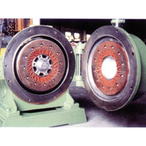 Double disc pulping machine